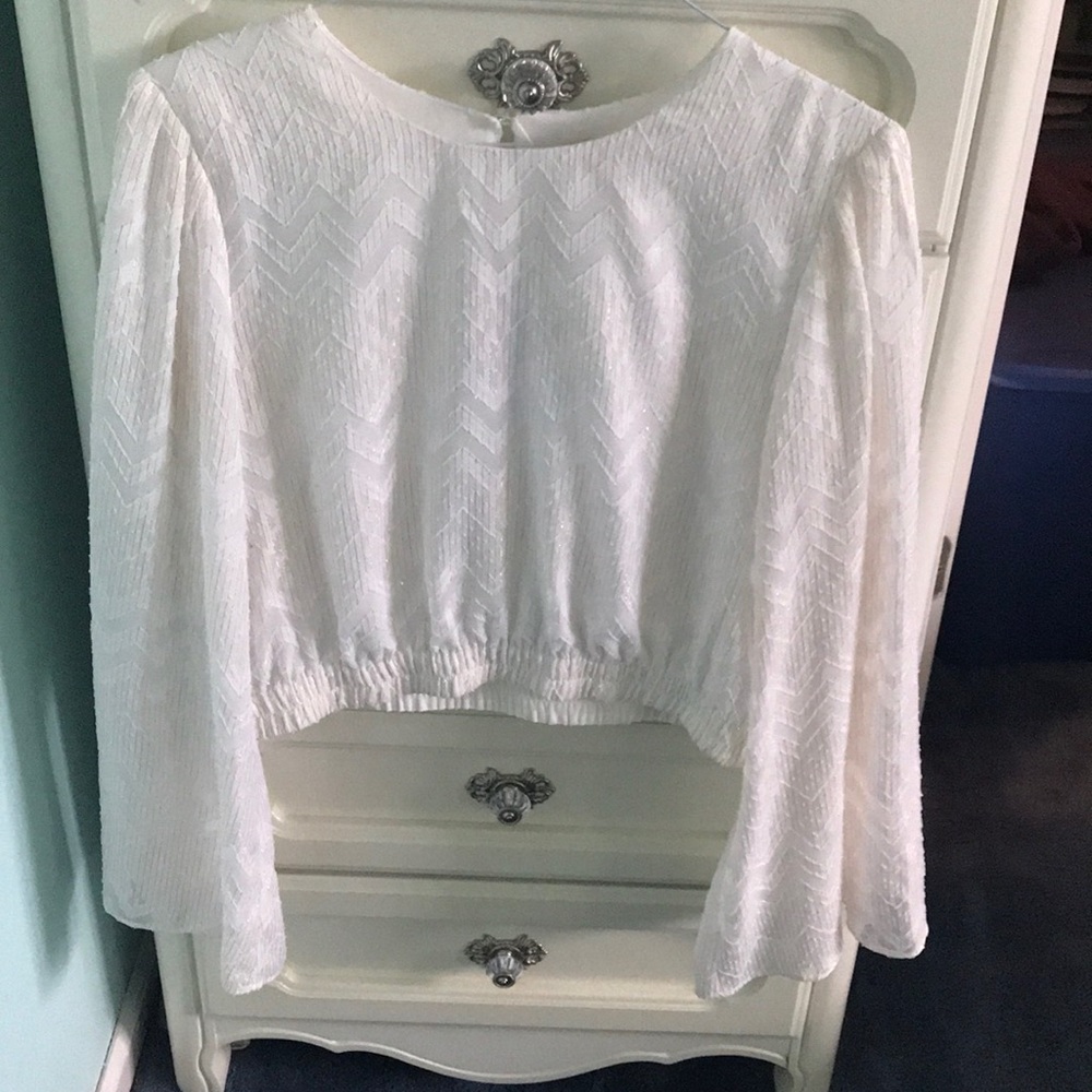 XLNordstrom Rack WAYF flare long sleeved crop top
